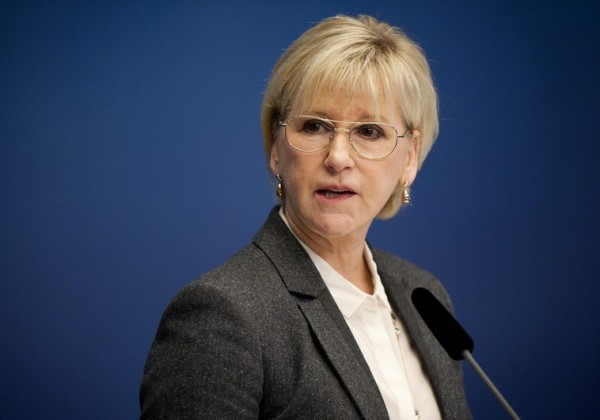 Sweden's Foreign Minister Margot Wallstrom attends a news conference at the Rosenbad government building in Stockholm October 30, 2014. Sweden's centre-left government will officially recognise the state of Palestine on Thursday, becoming the first major European country to do so, Wallstrom said. REUTERS/Annika AF Klercker/TT News Agency (SWEDEN - Tags: POLITICS) ATTENTION EDITORS - THIS IMAGE HAS BEEN SUPPLIED BY A THIRD PARTY. IT IS DISTRIBUTED, EXACTLY AS RECEIVED BY REUTERS, AS A SERVICE TO CLIENTS. SWEDEN OUT. NO COMMERCIAL OR EDITORIAL SALES IN SWEDEN