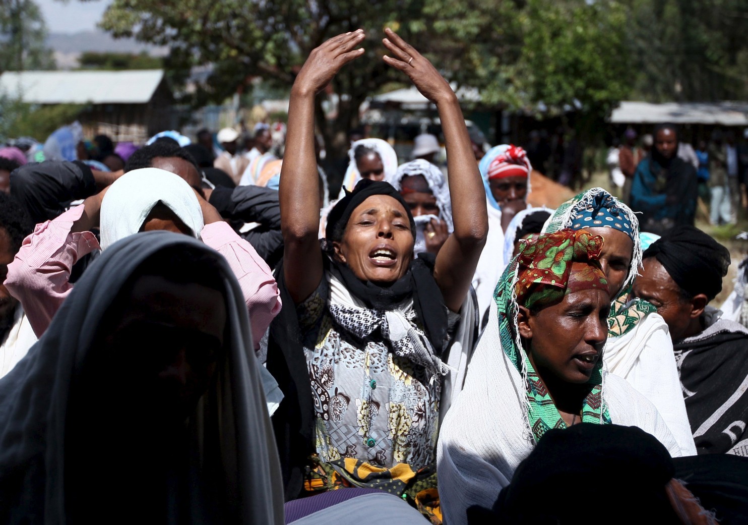 2015-12-17T191154Z_01_AFR10_RTRIDSP_3_ETHIOPIA-PROTESTS